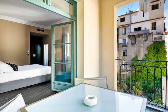 Chambre confort terrasse
