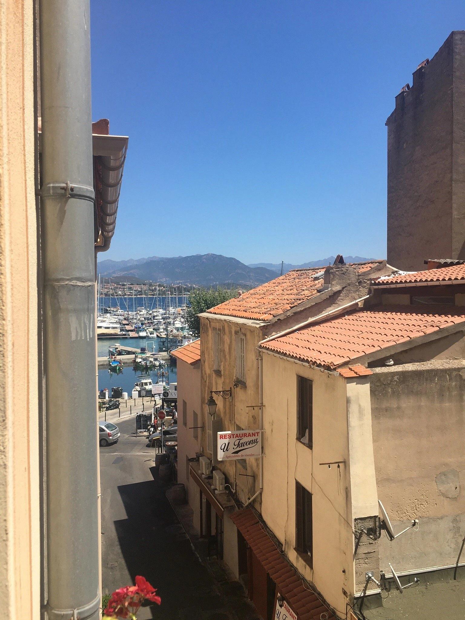 Alt à définir